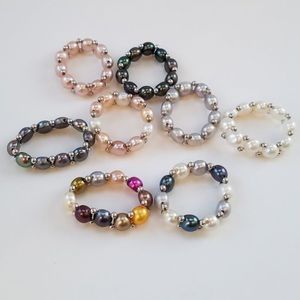 ⚡️Multi-Colored Pearl Rings⚡️